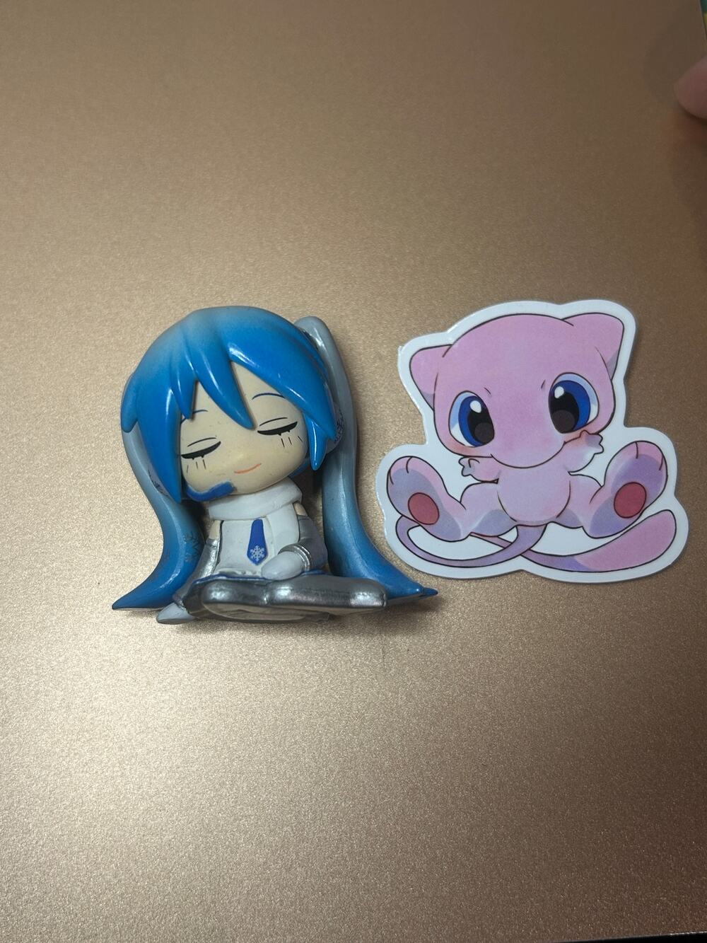 Hatsune Miku Snow Miku Mini Small Figure Vocaloid Katazun Snowlflakes